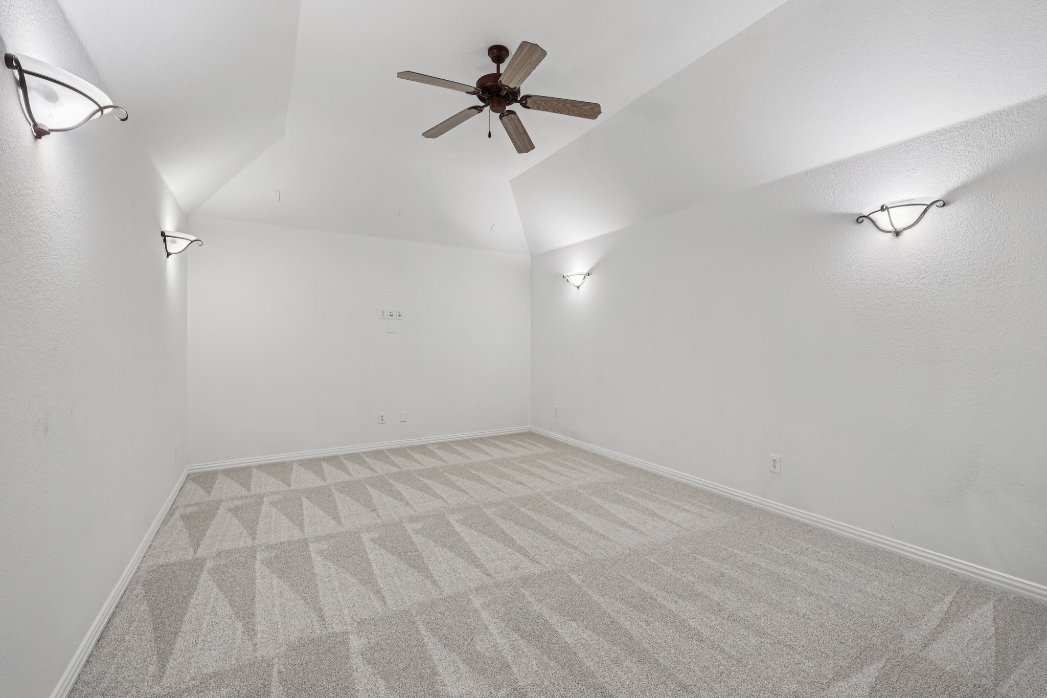 11295 Apple Valley Drive