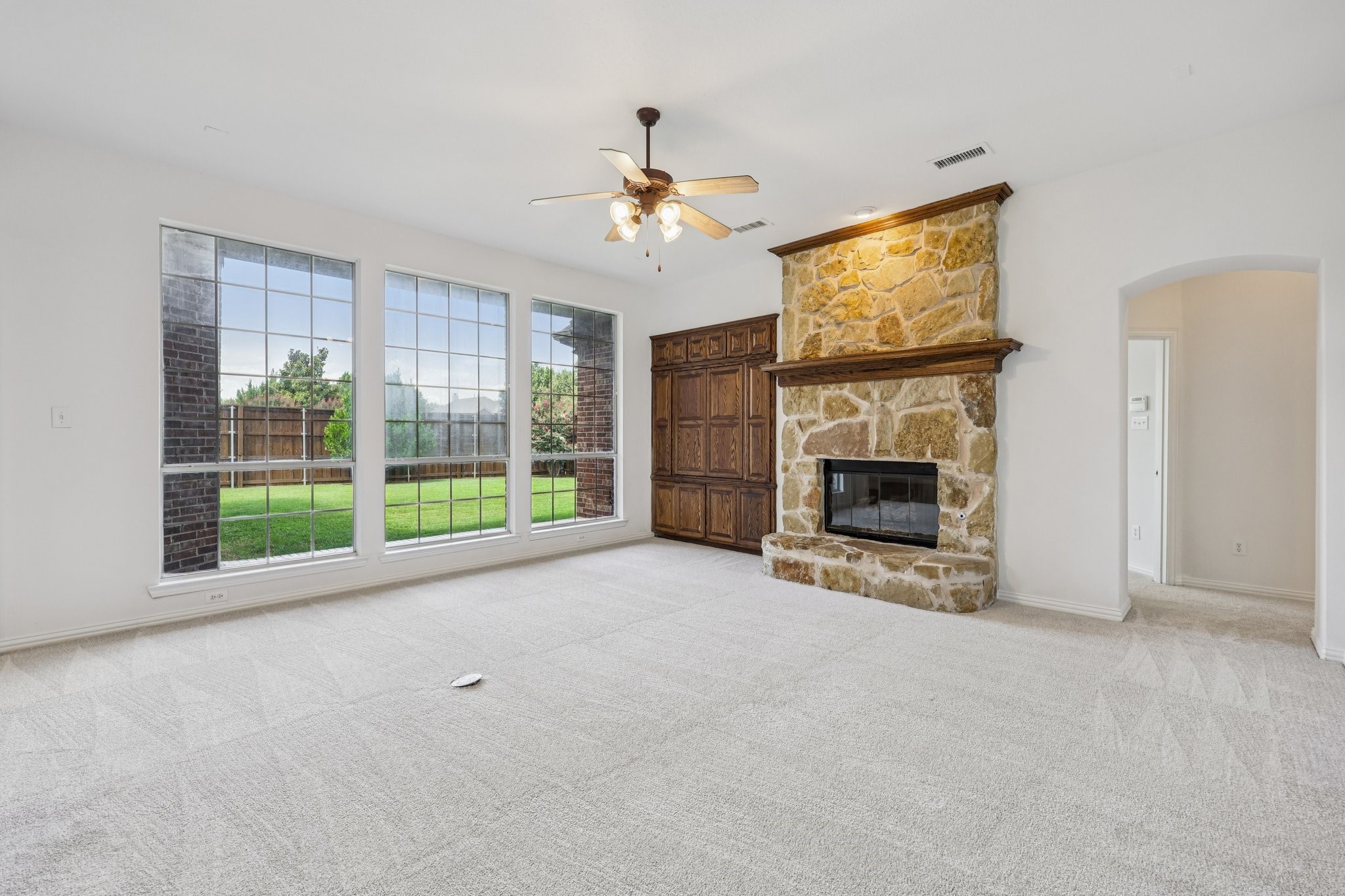 11295 Apple Valley Drive