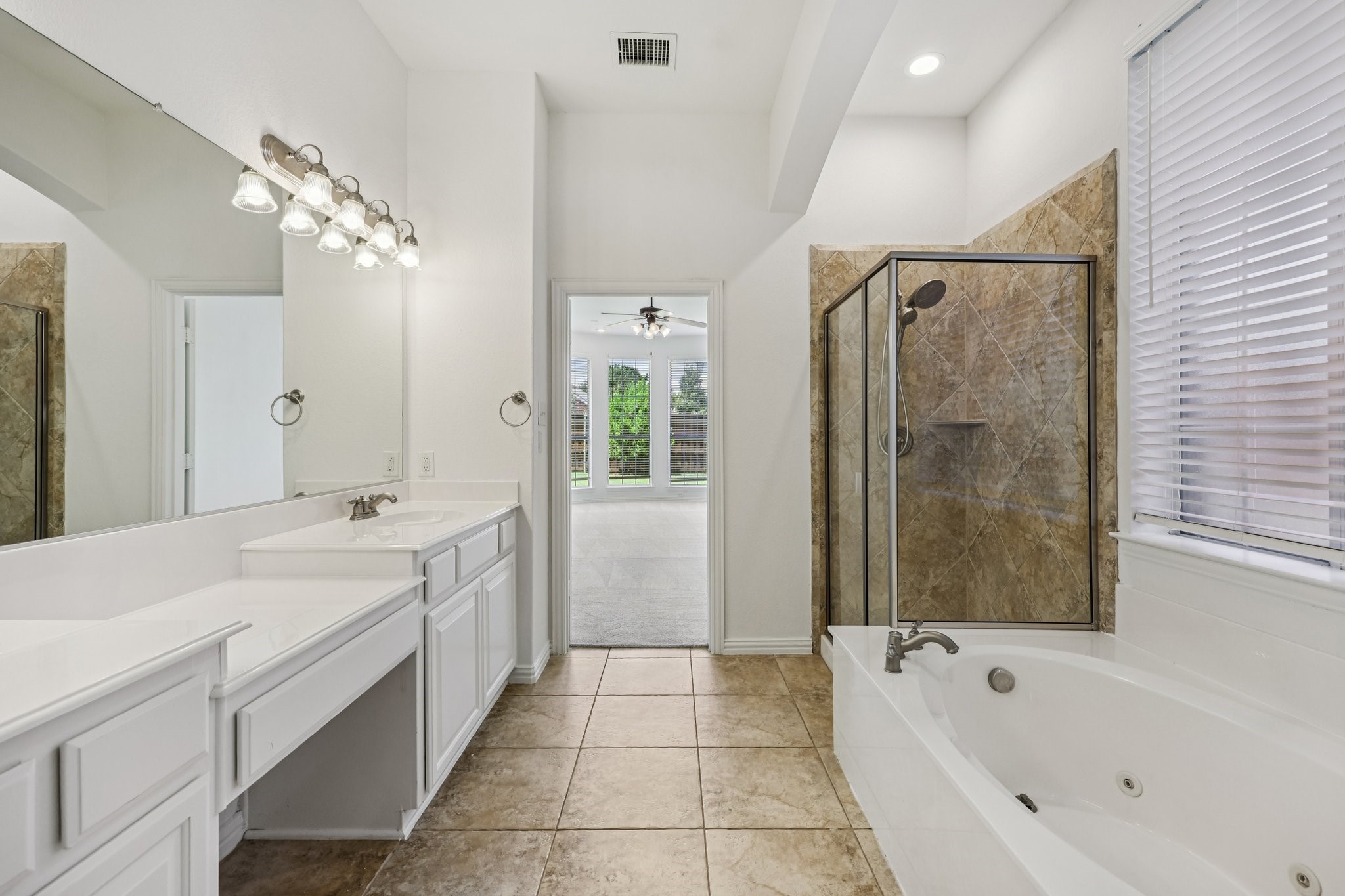 11295 Apple Valley Drive