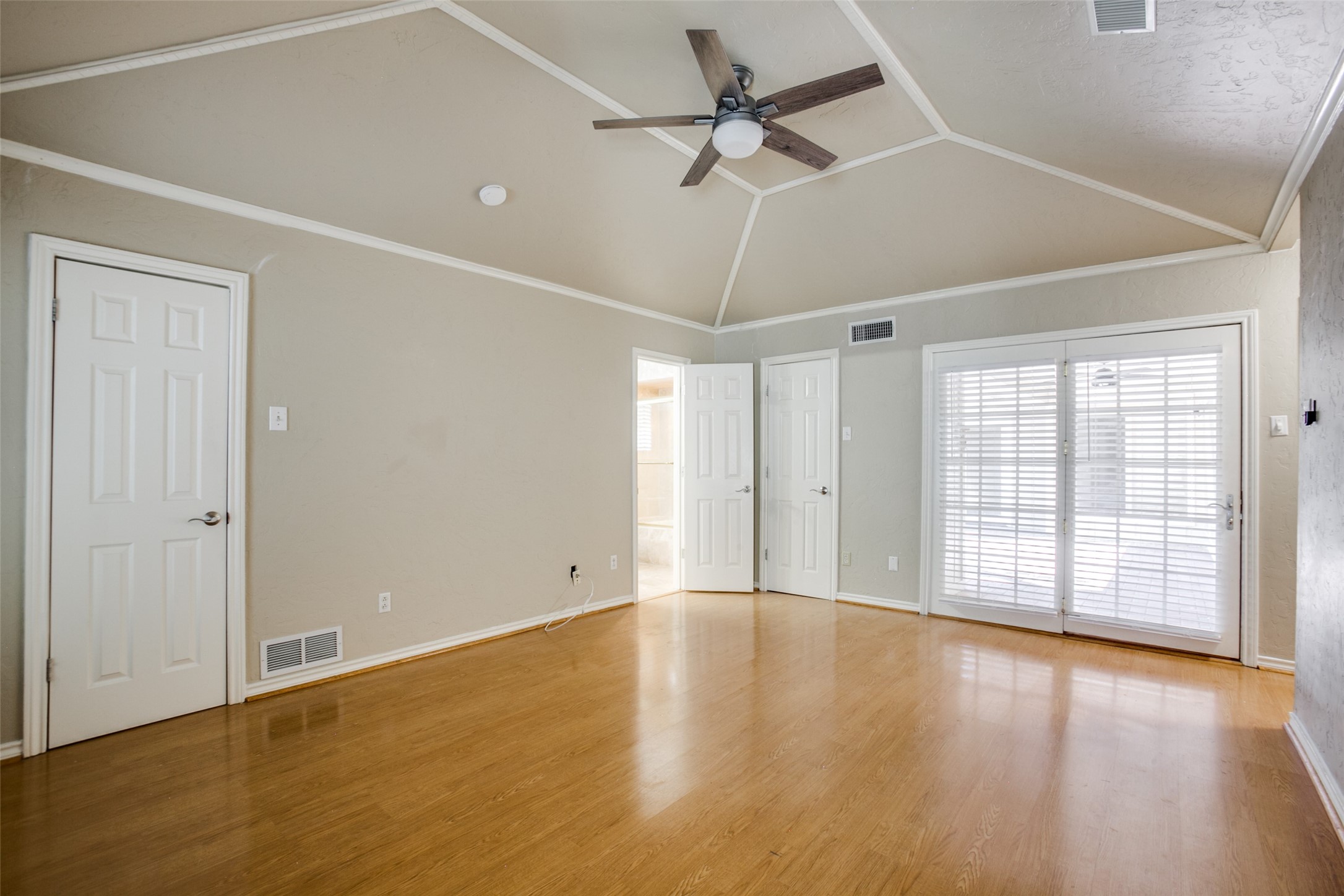 2700 Quail Ridge Drive