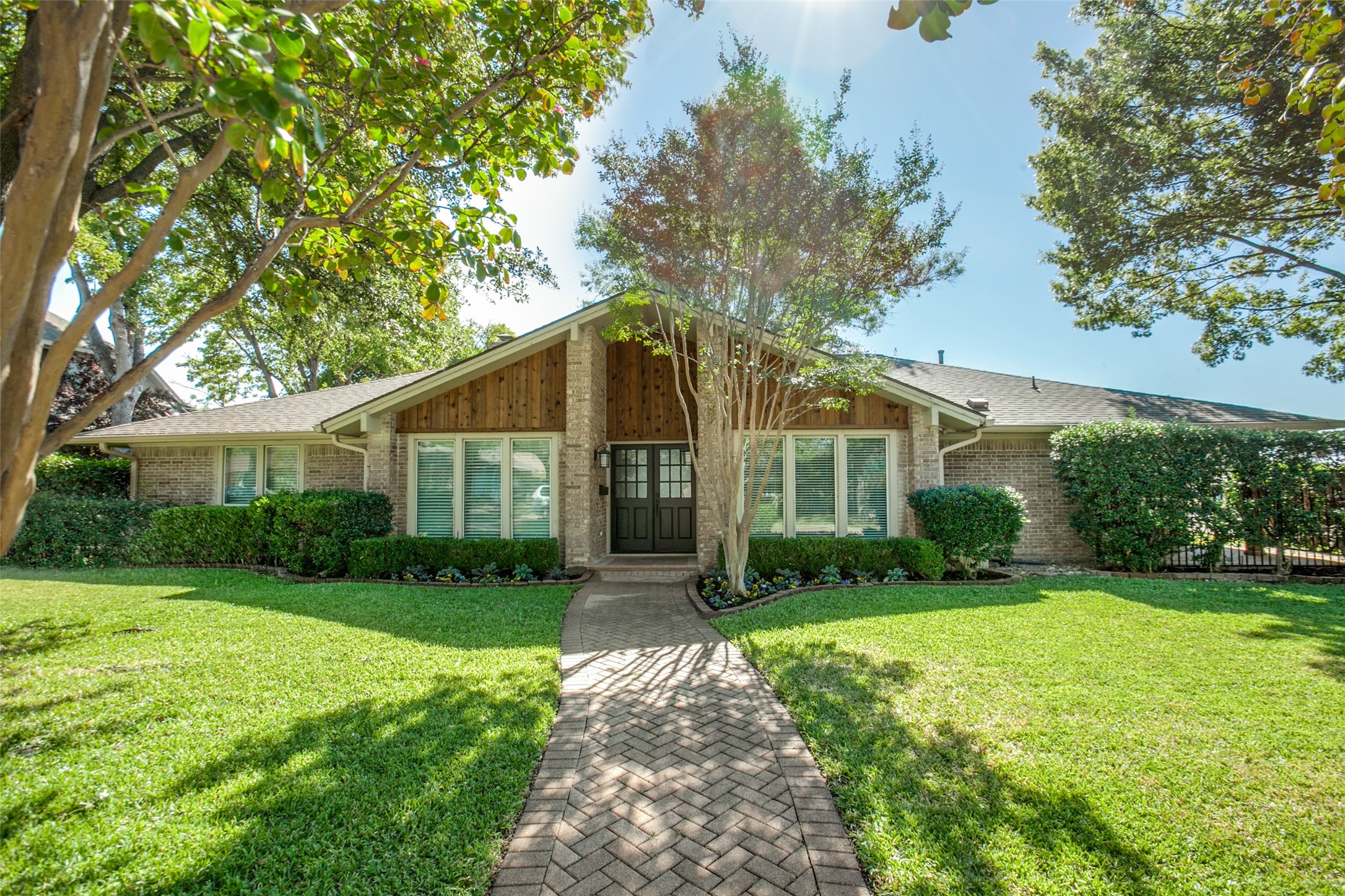 2700 Quail Ridge Drive