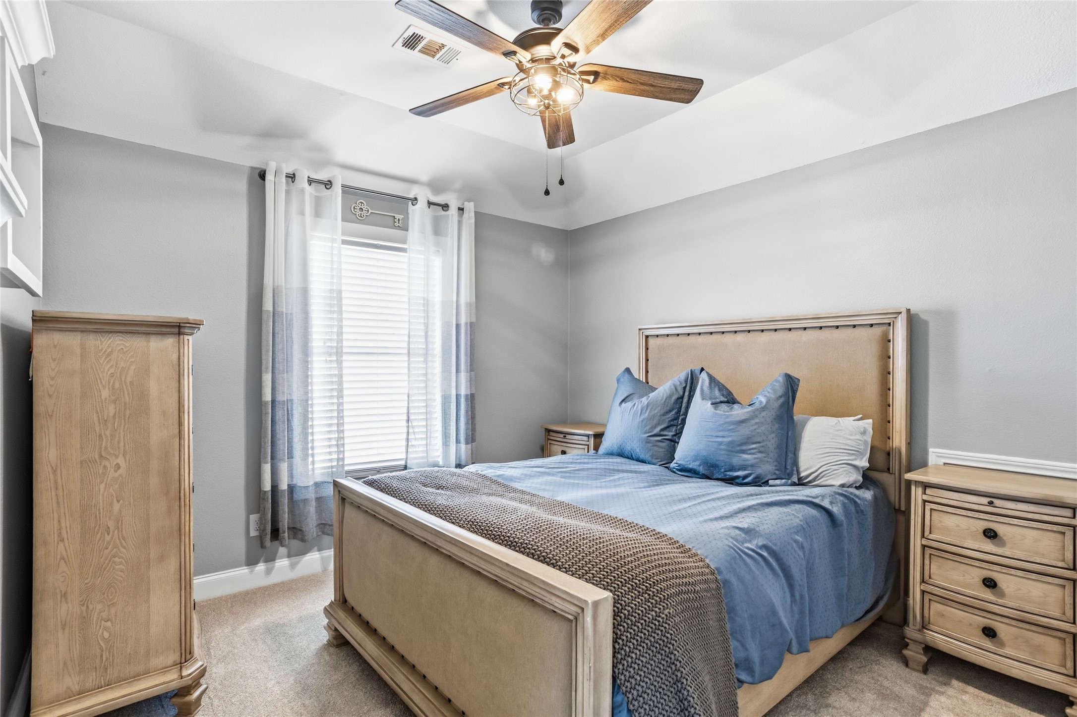 425 Dartmoor Drive