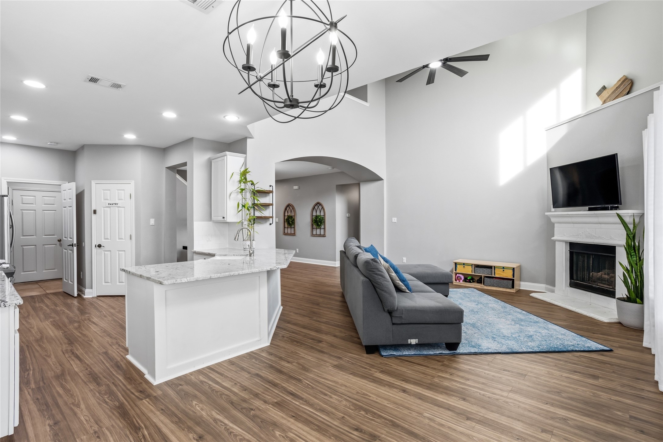 425 Dartmoor Drive