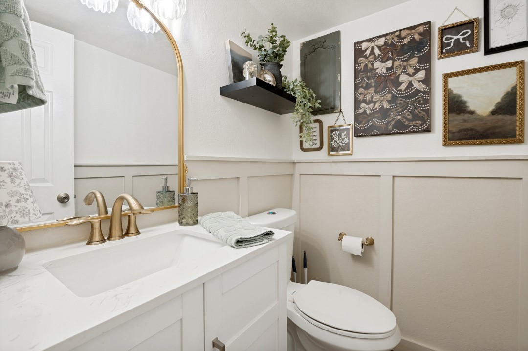 4221 Harvest Point Drive