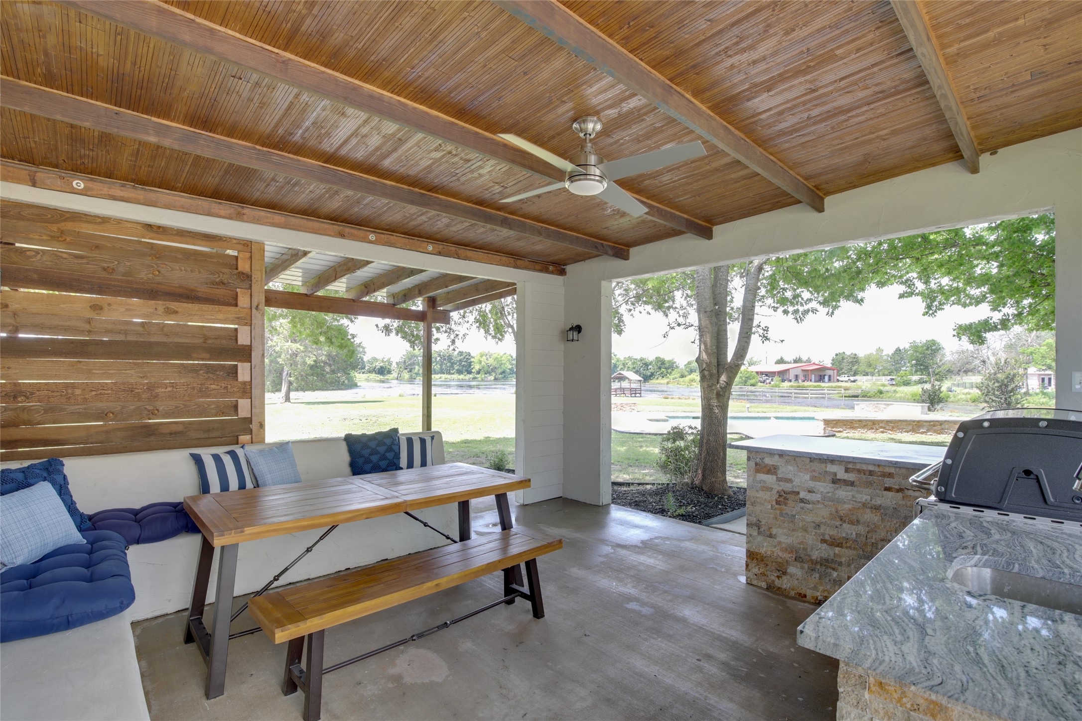 8862 County Road 4028