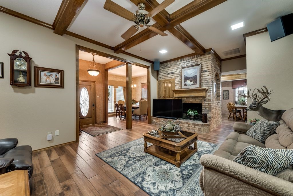 1901 Tewa Trail