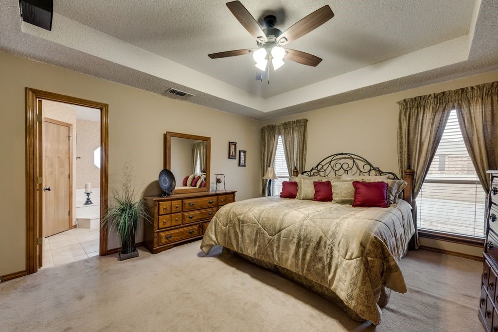 1901 Tewa Trail