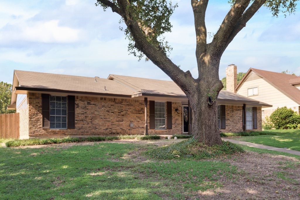 202 Brookwood Drive