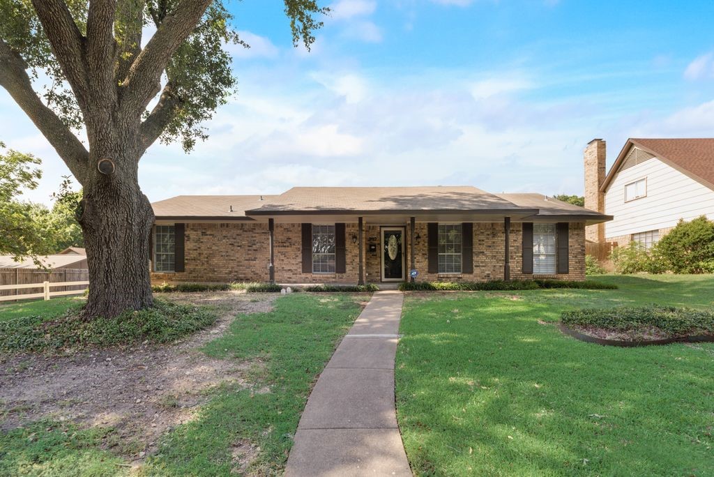 202 Brookwood Drive