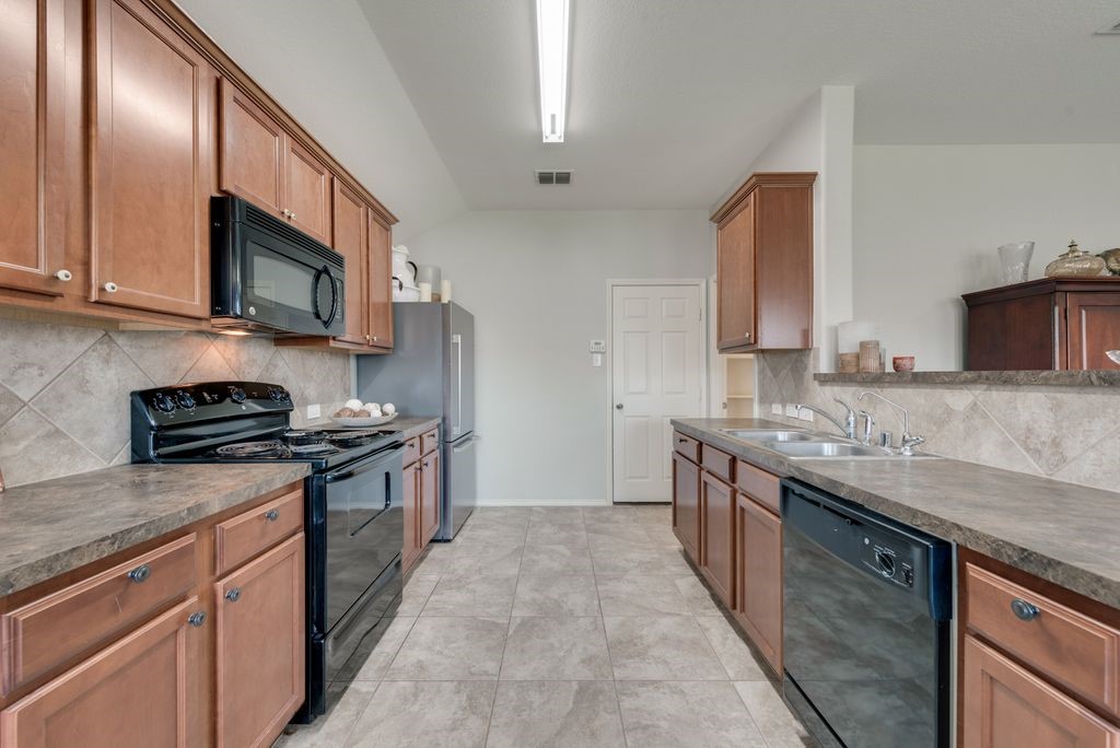 605 Rio Bravo Drive