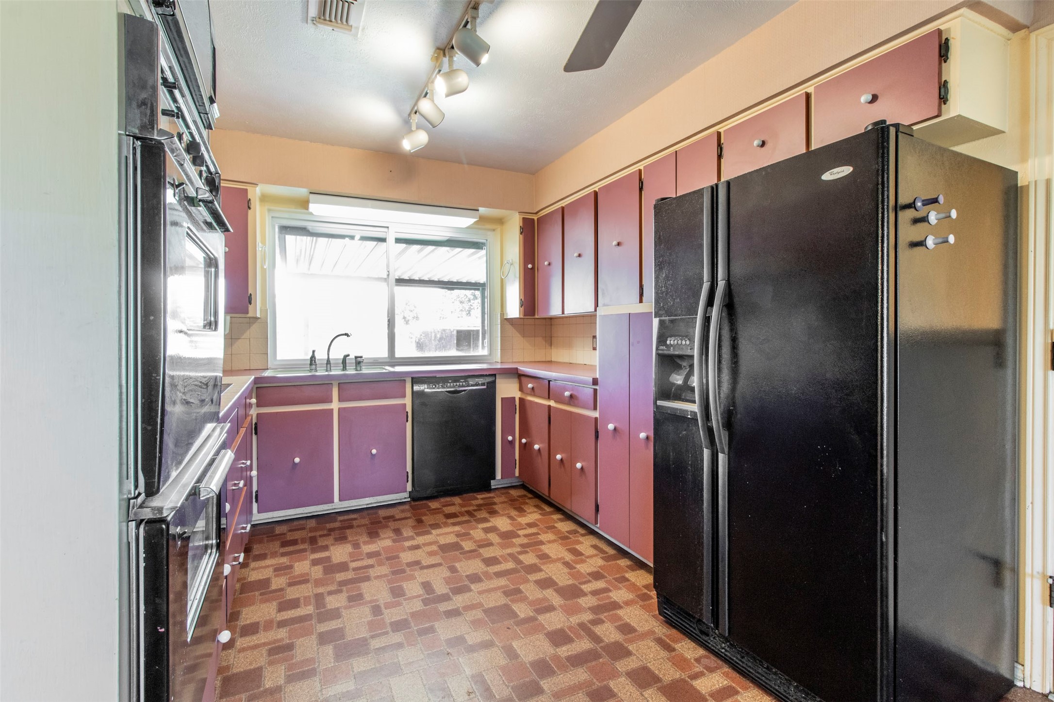 115 Lariat Trail