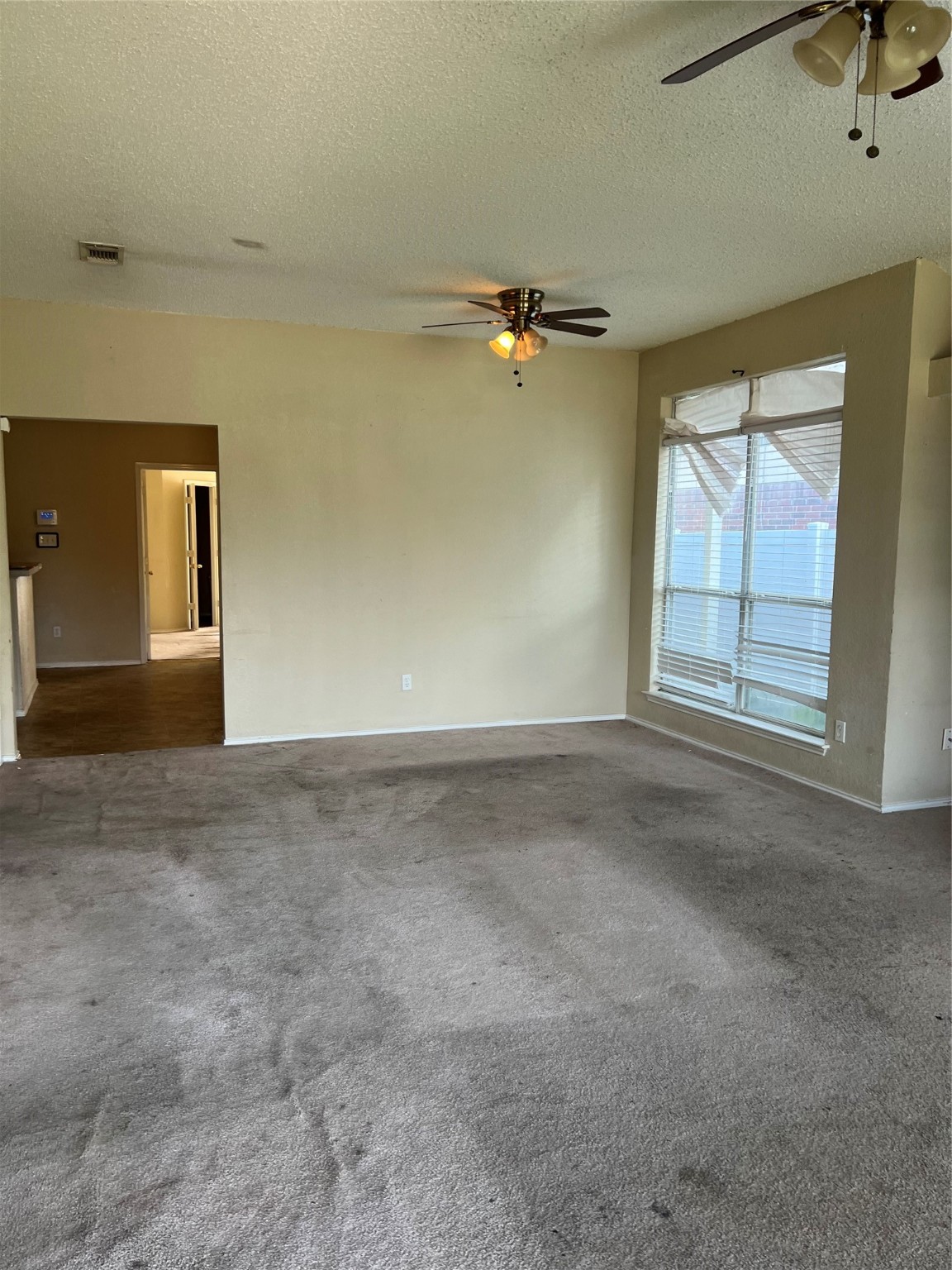 1122 Grounds Road