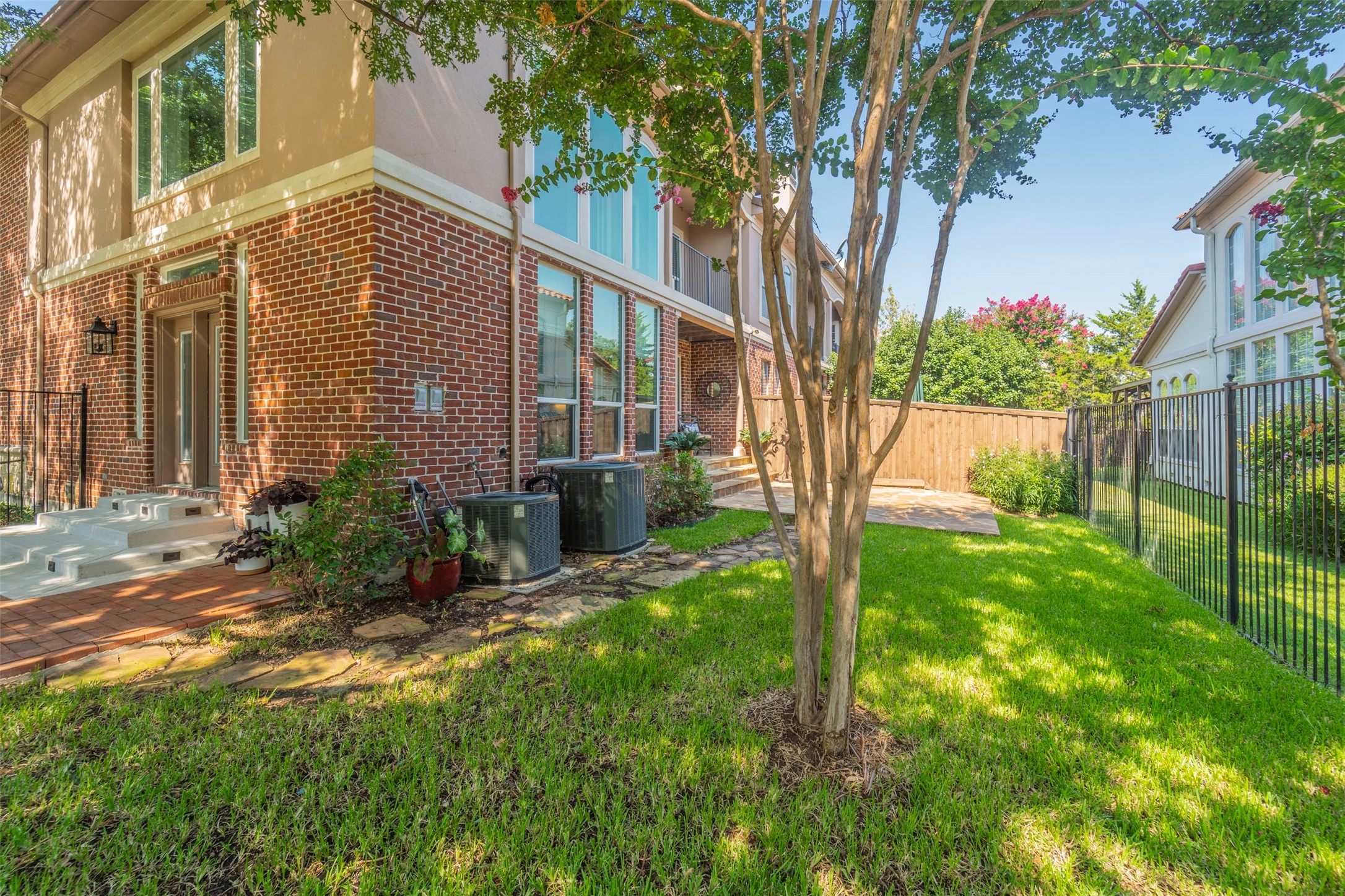 4311 Spyglass Hill Lane