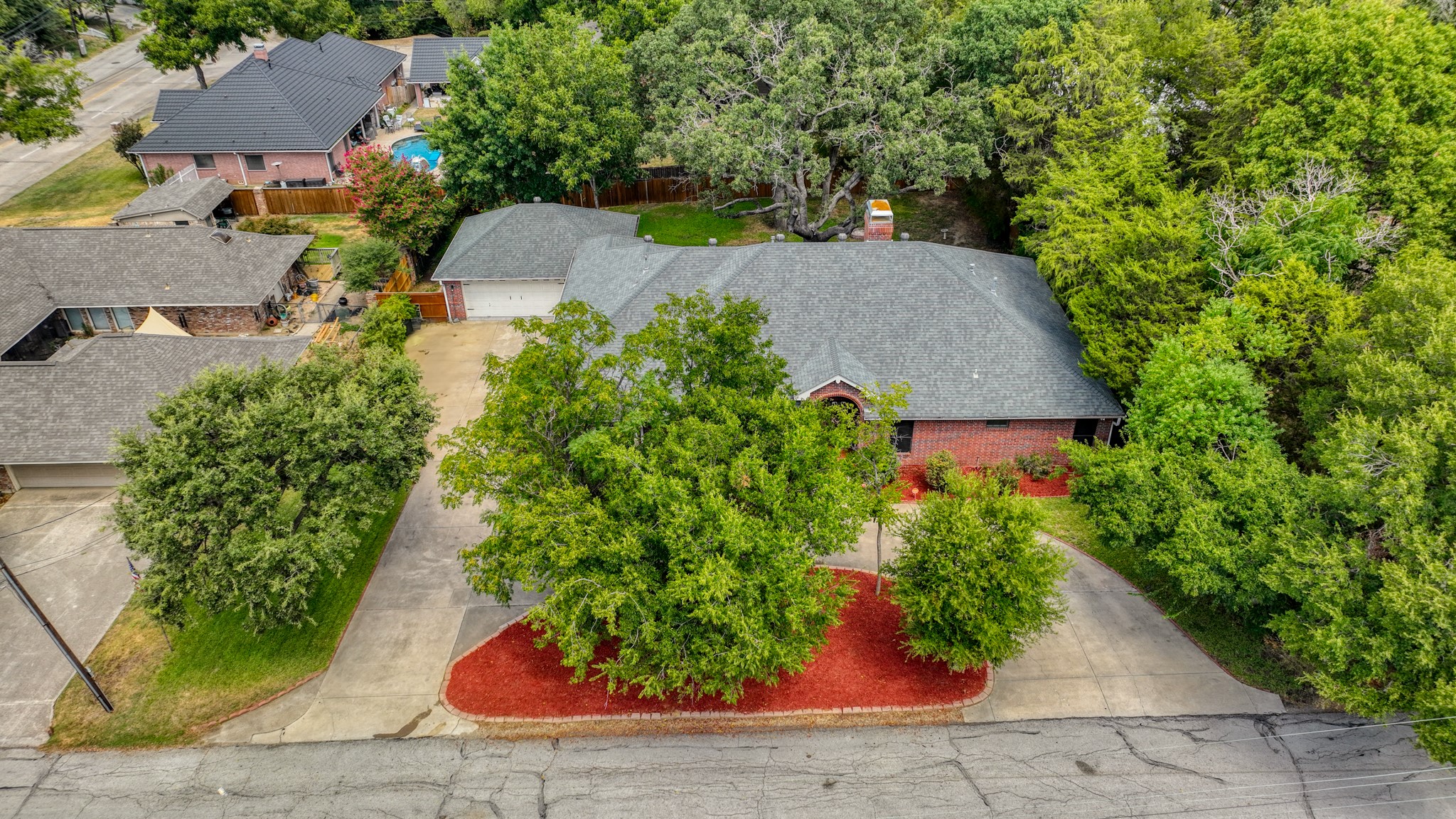 1617 Landmark Road