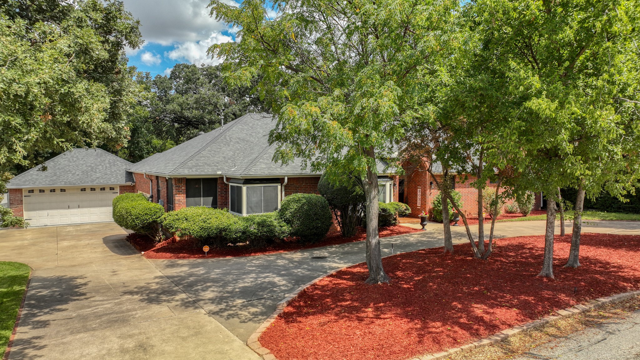 1617 Landmark Road