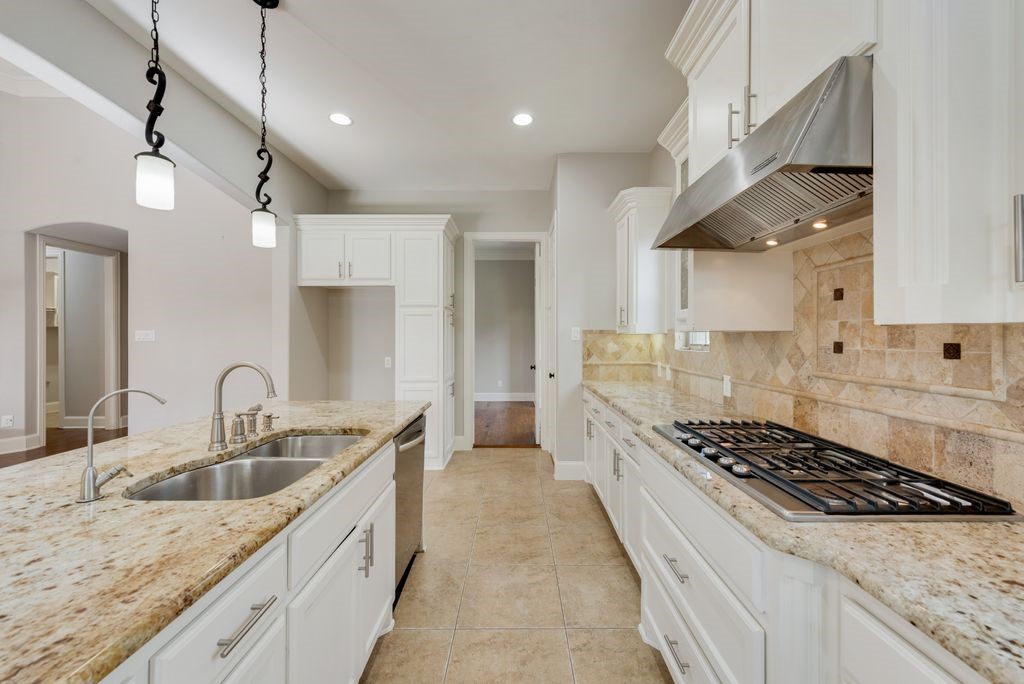 324 Paluxy Drive