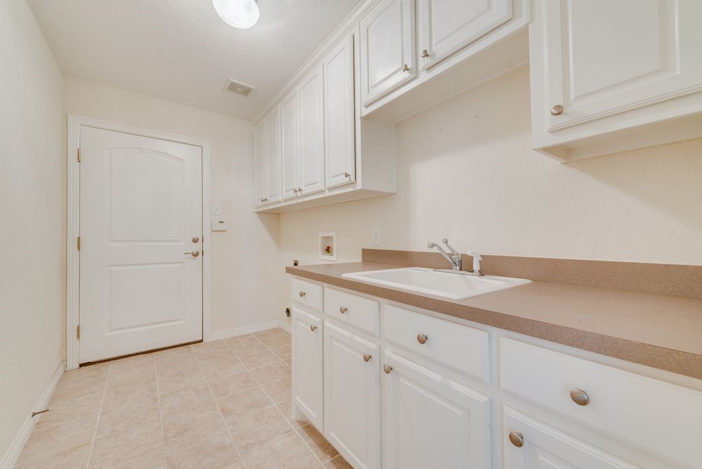 403 Hawthorn