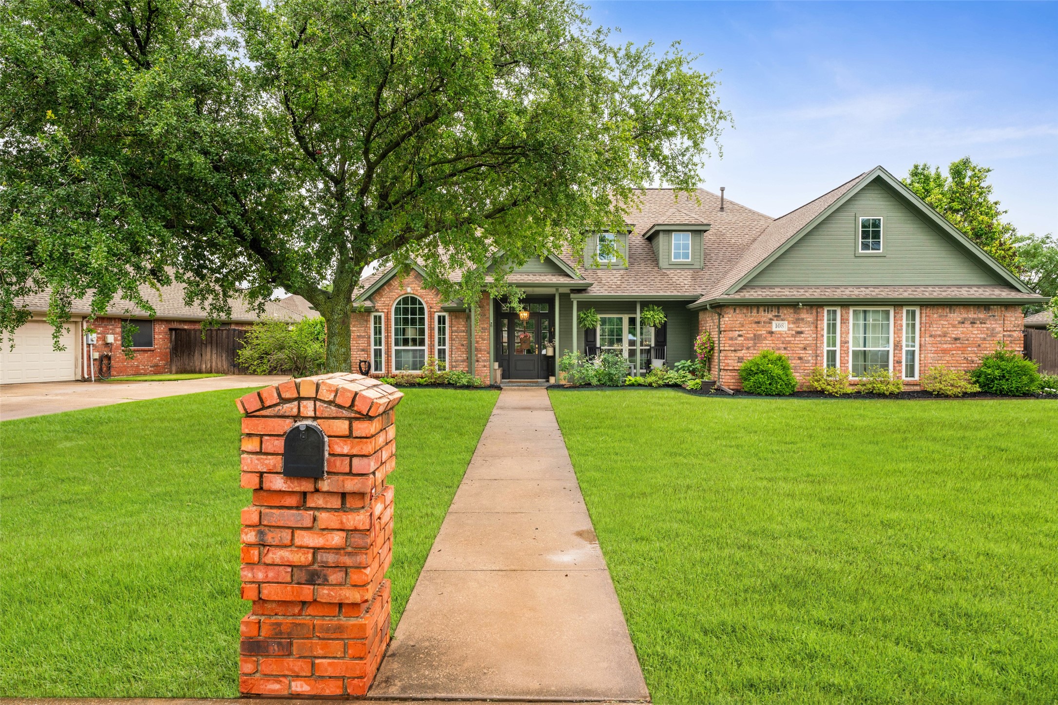 108 Honeysuckle Drive