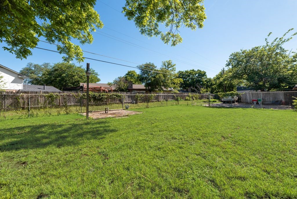 311 Azalea Lane