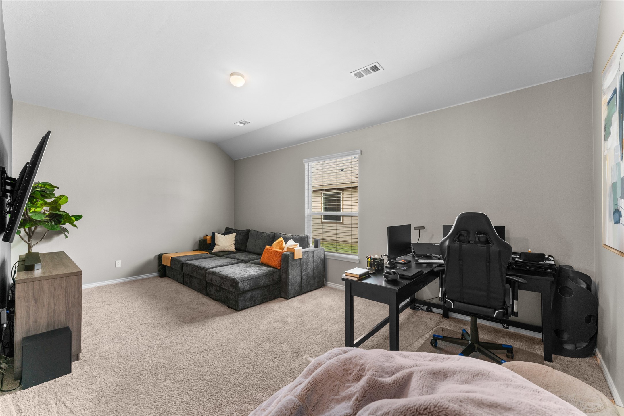 1412 Inks Drive