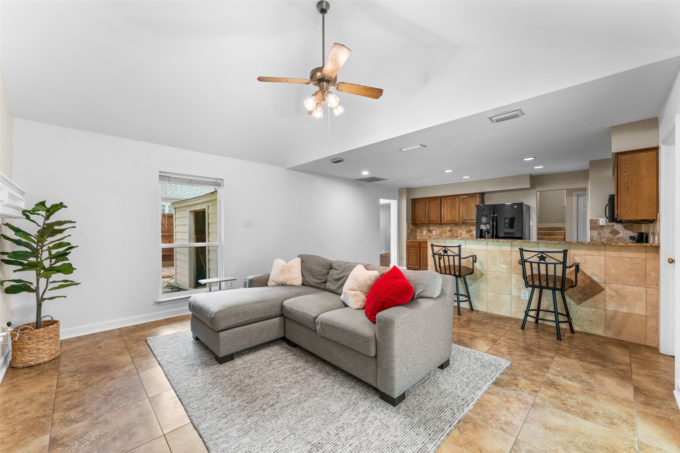 2713 Laurel Hill Drive