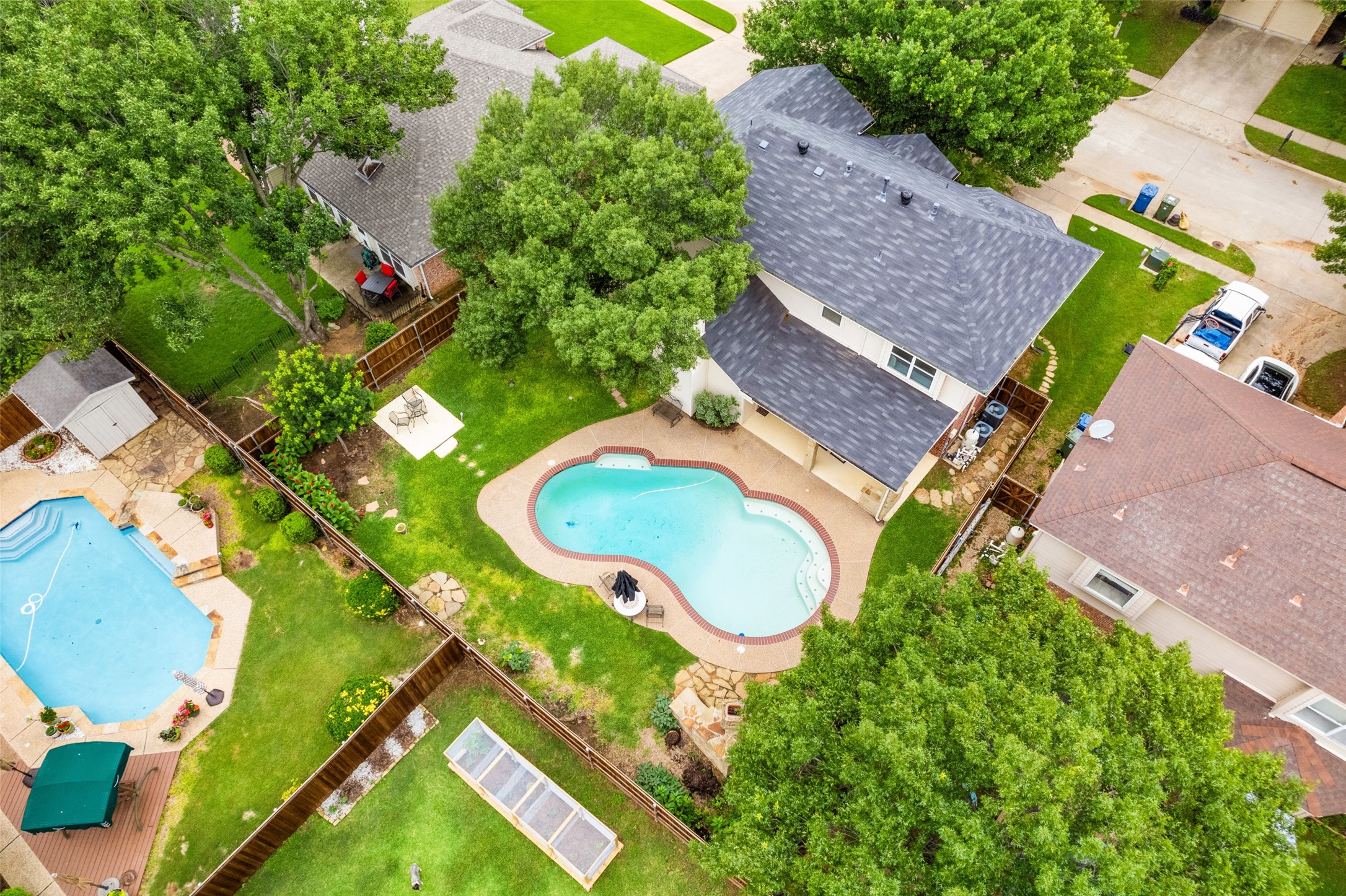 2713 Laurel Hill Drive