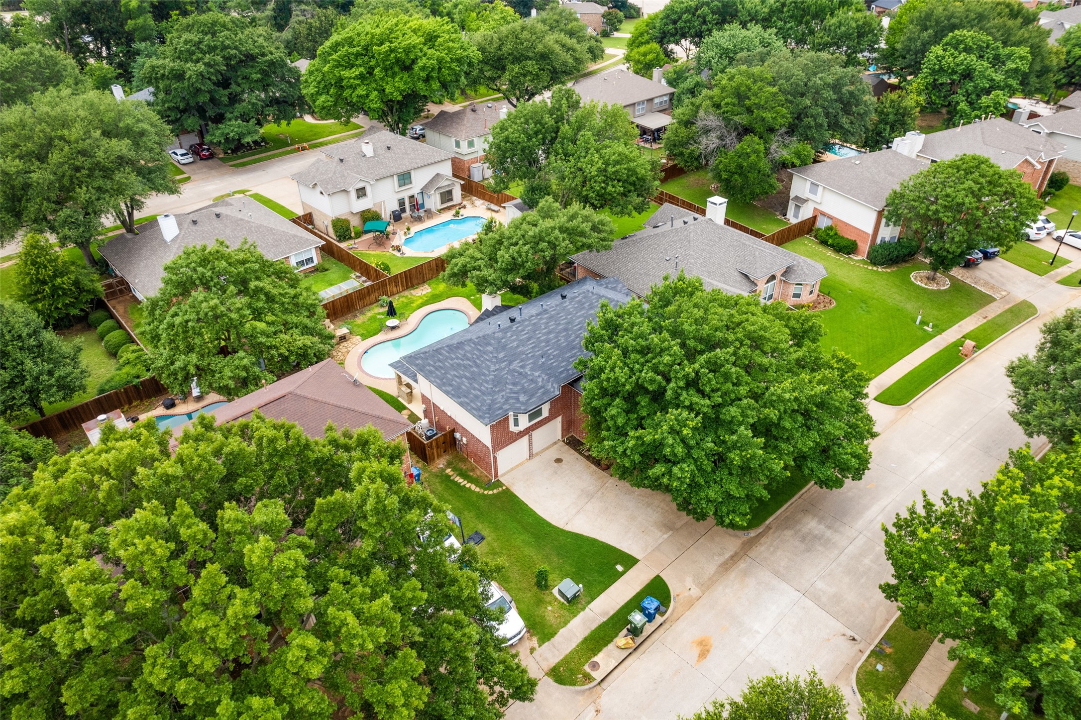 2713 Laurel Hill Drive