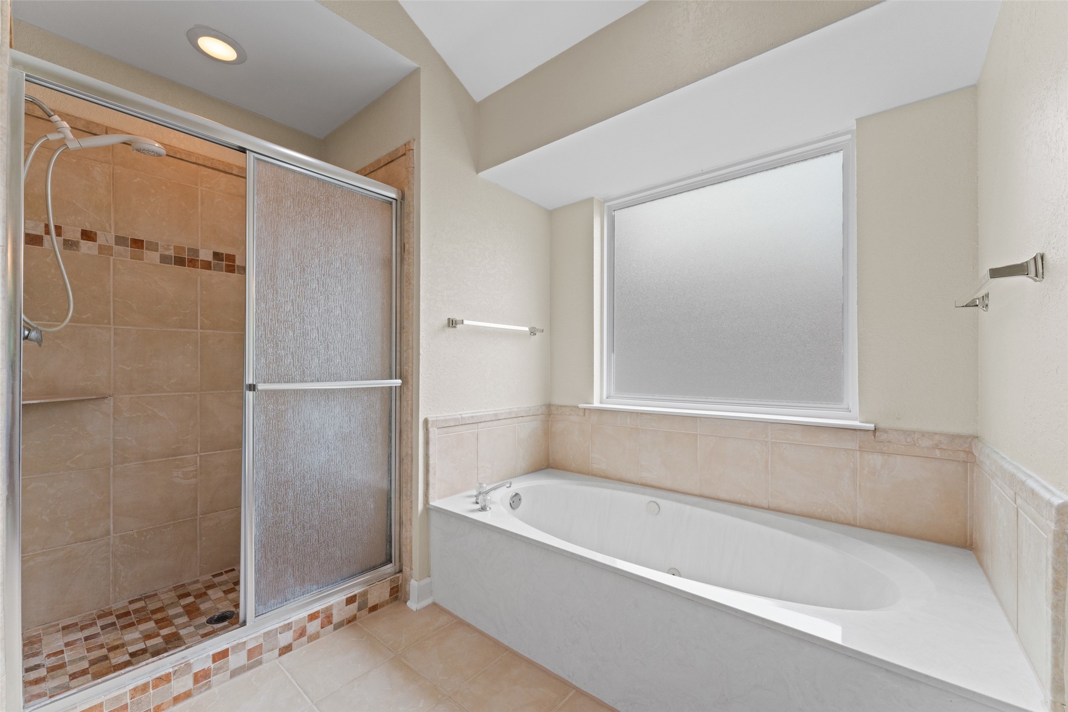 2713 Laurel Hill Drive
