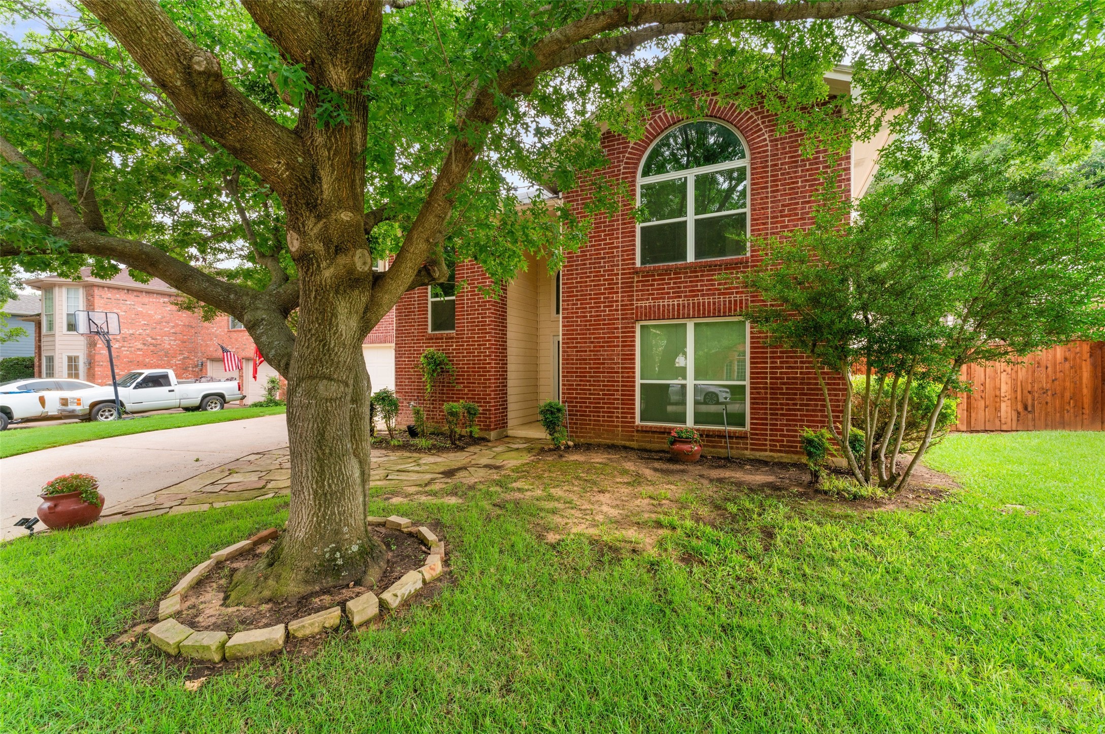 2713 Laurel Hill Drive