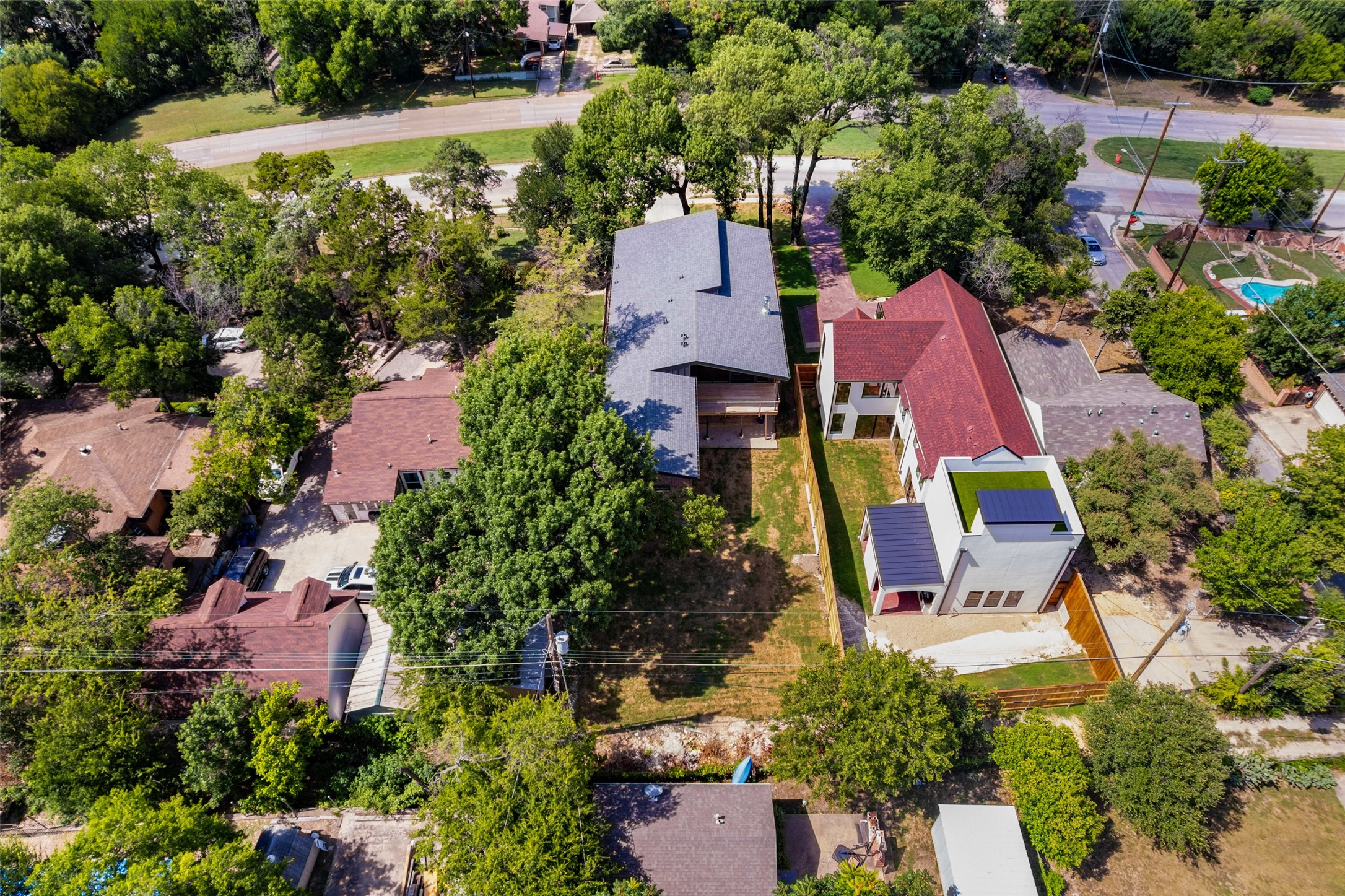 3110 W Jefferson Boulevard