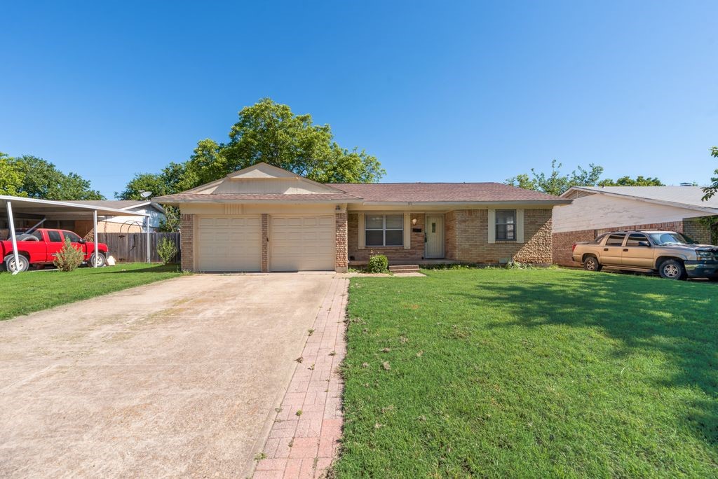 311 Azalea Lane