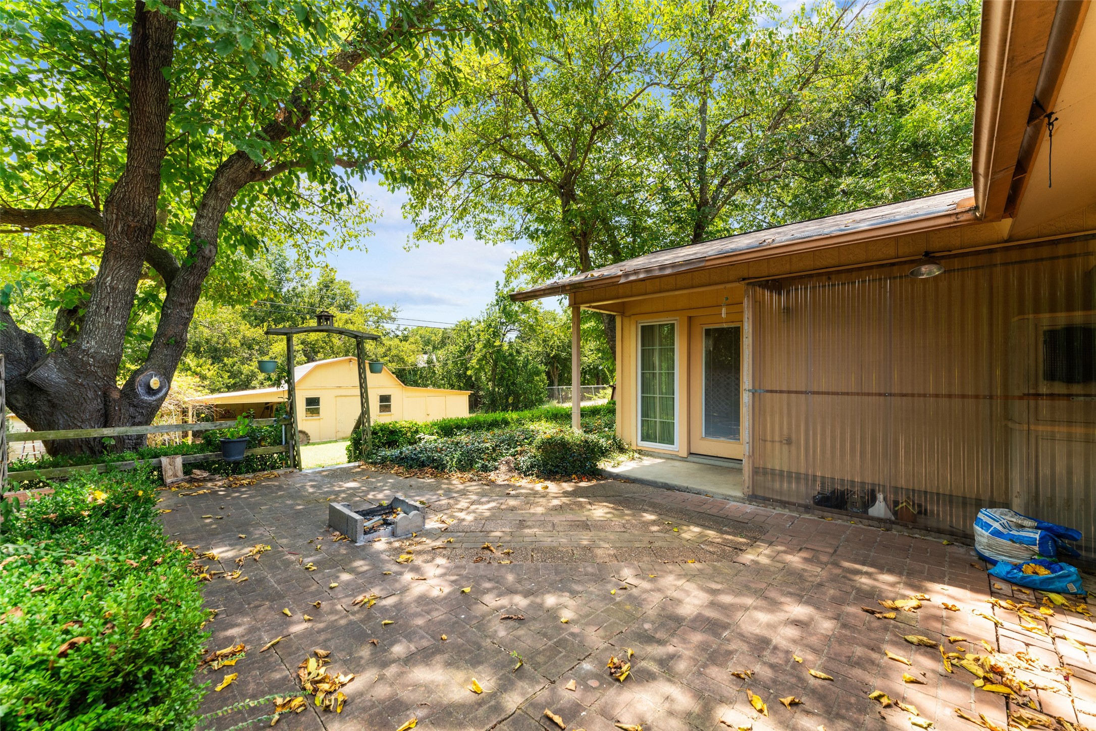 438 Parkview Drive