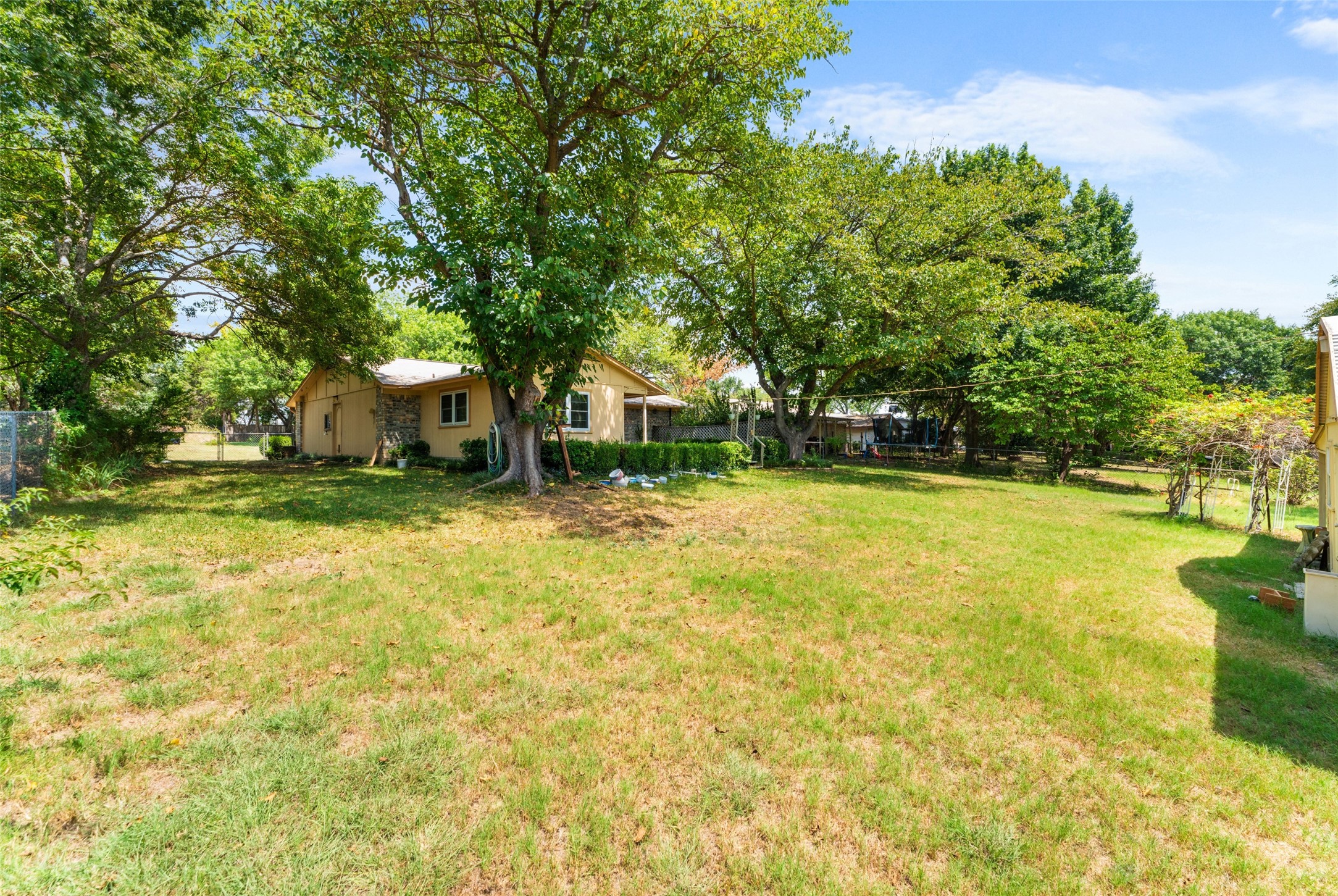 438 Parkview Drive