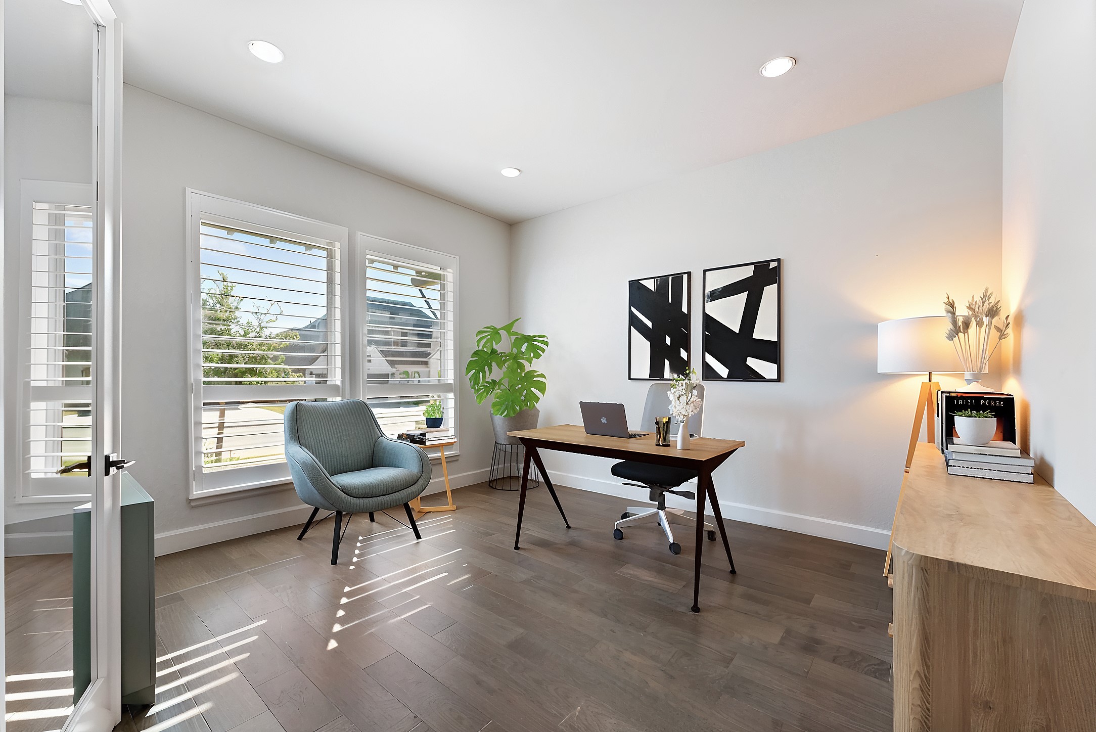 2609 Sibley Drive