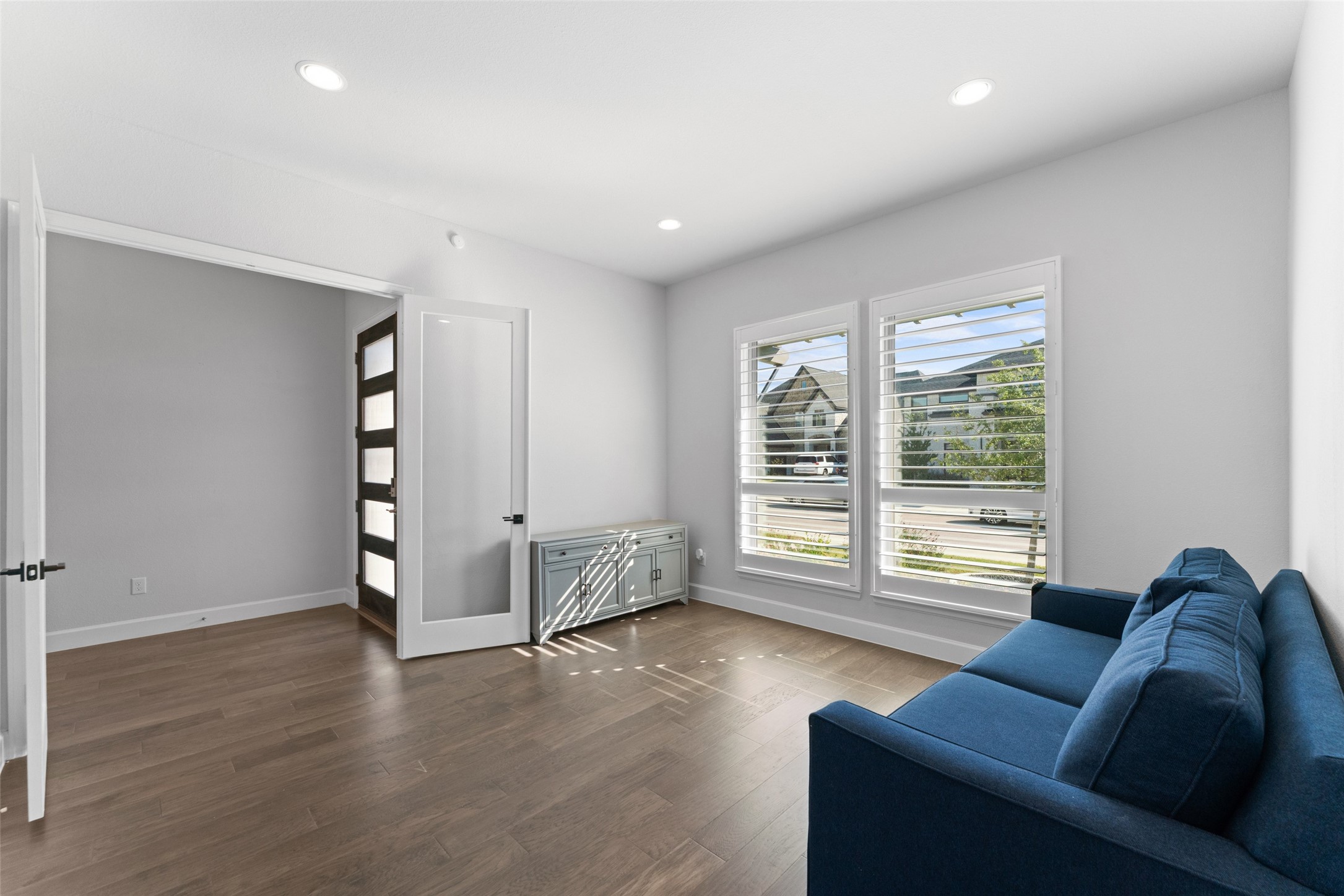 2609 Sibley Drive