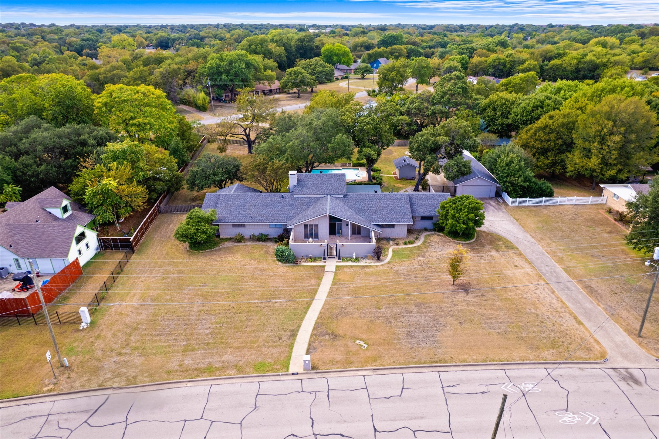 1115 S Greenstone Lane