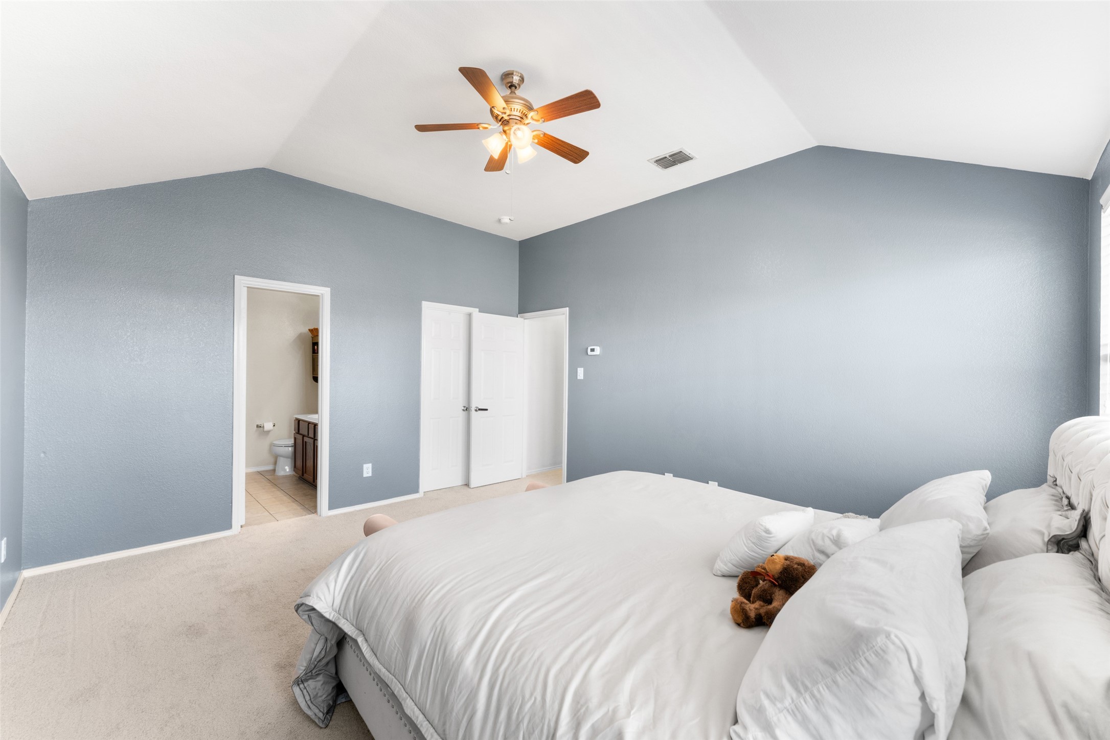 1104 San Antonio Drive