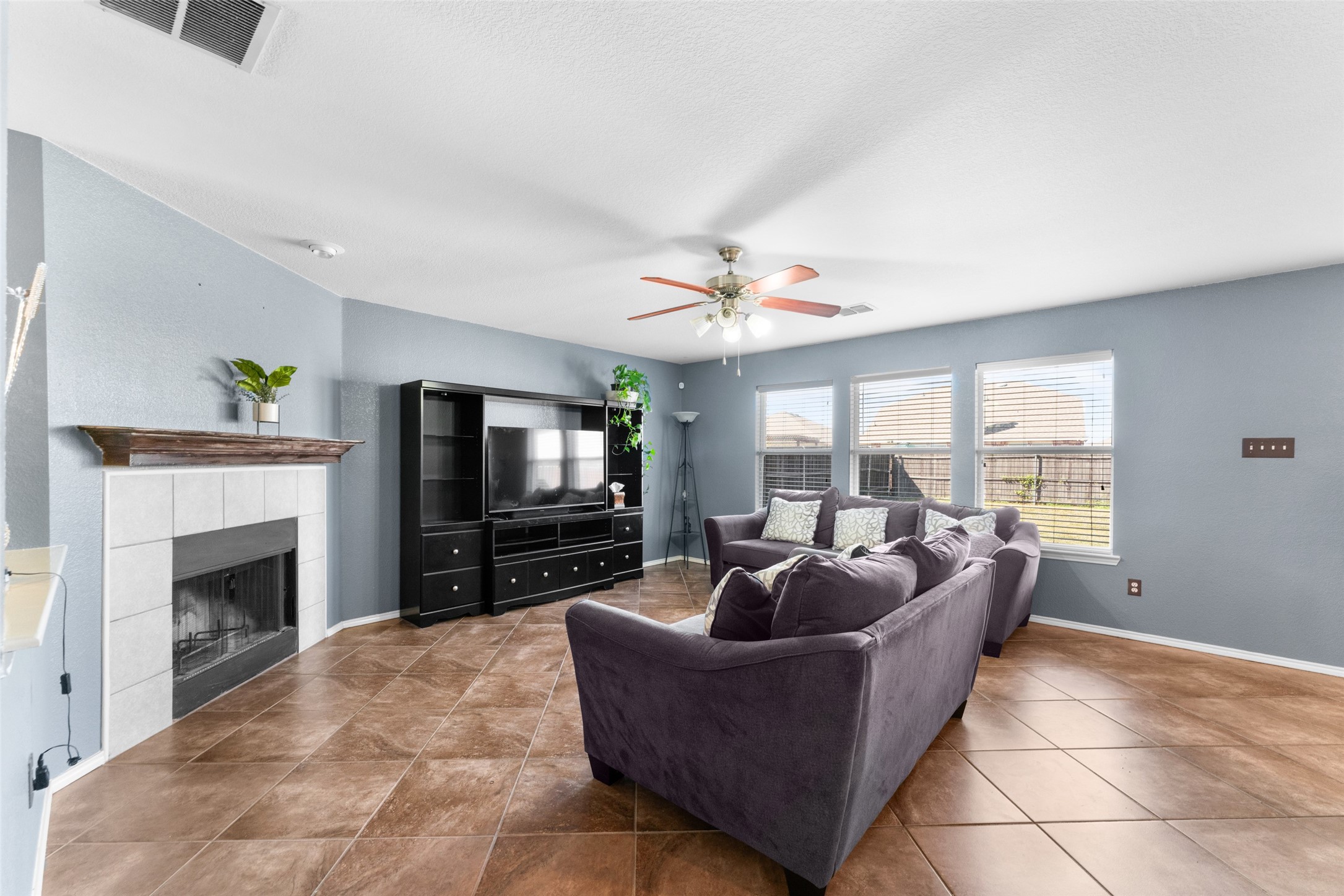1104 San Antonio Drive