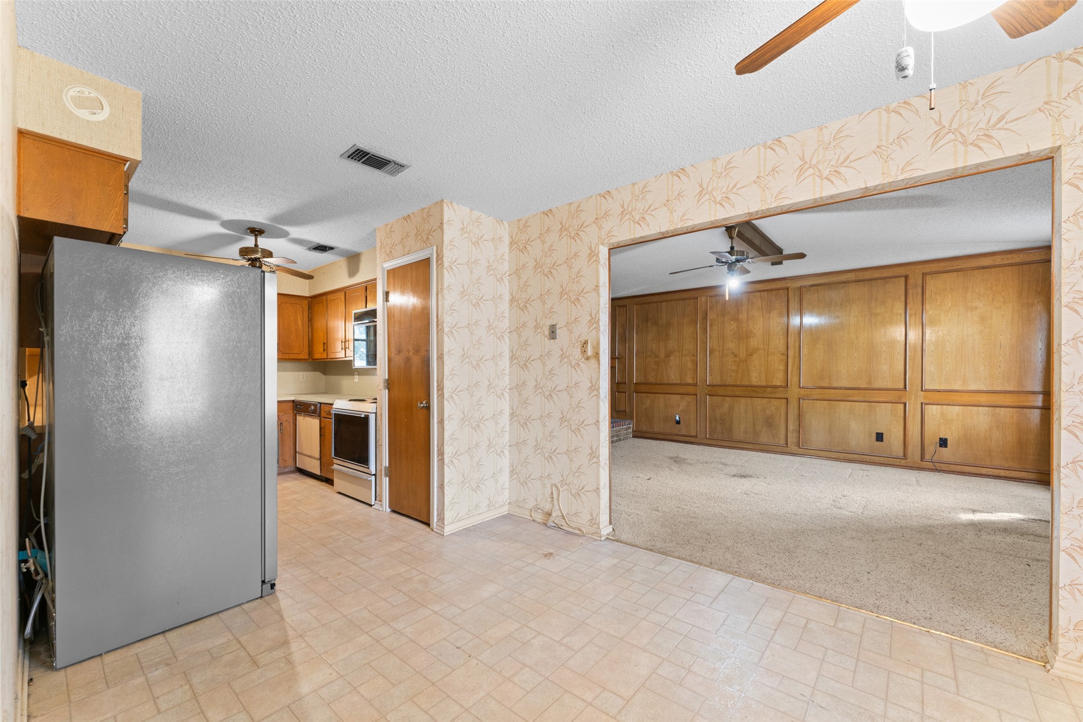 602 Cardinal Drive