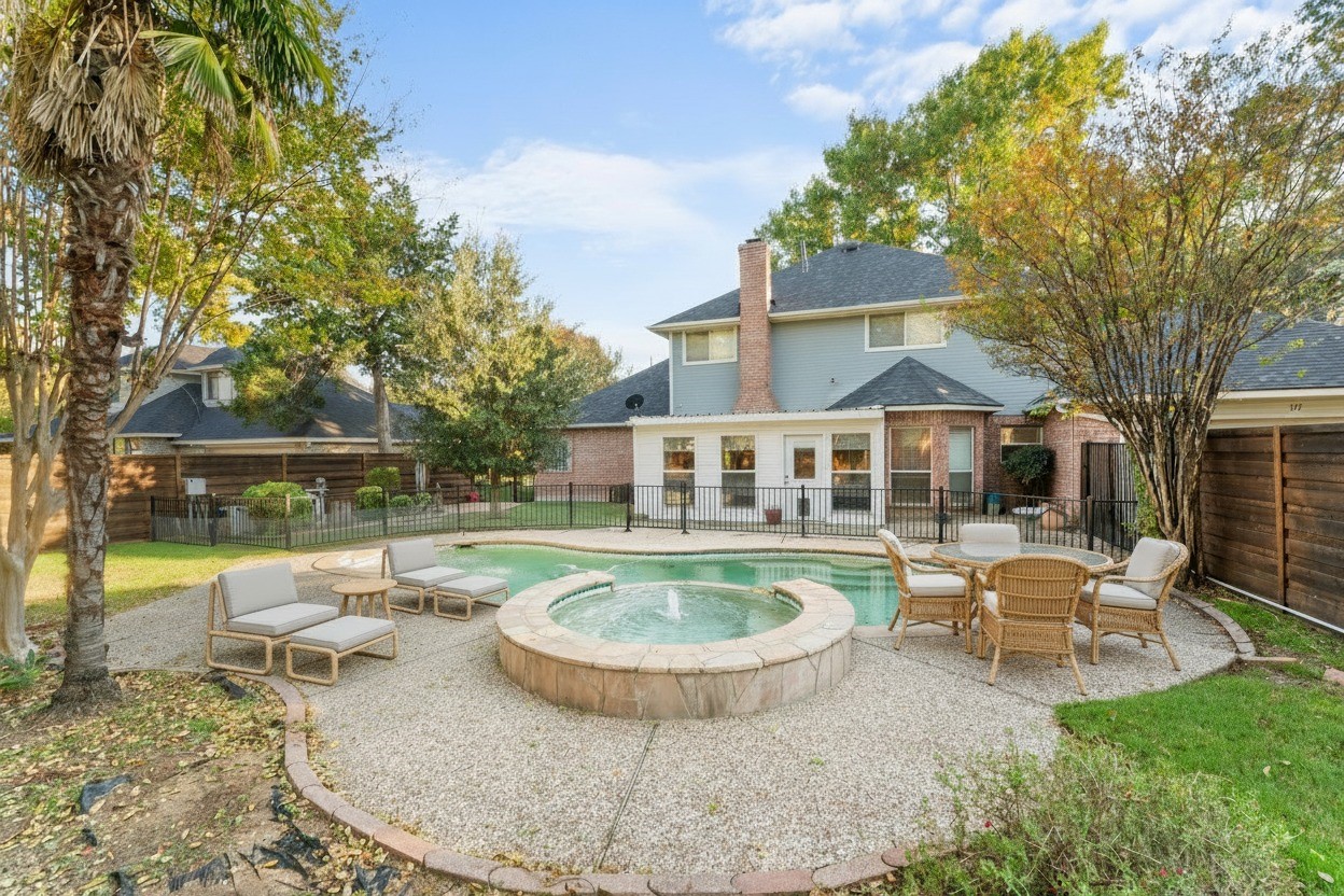 117 Ashburne Glen Lane