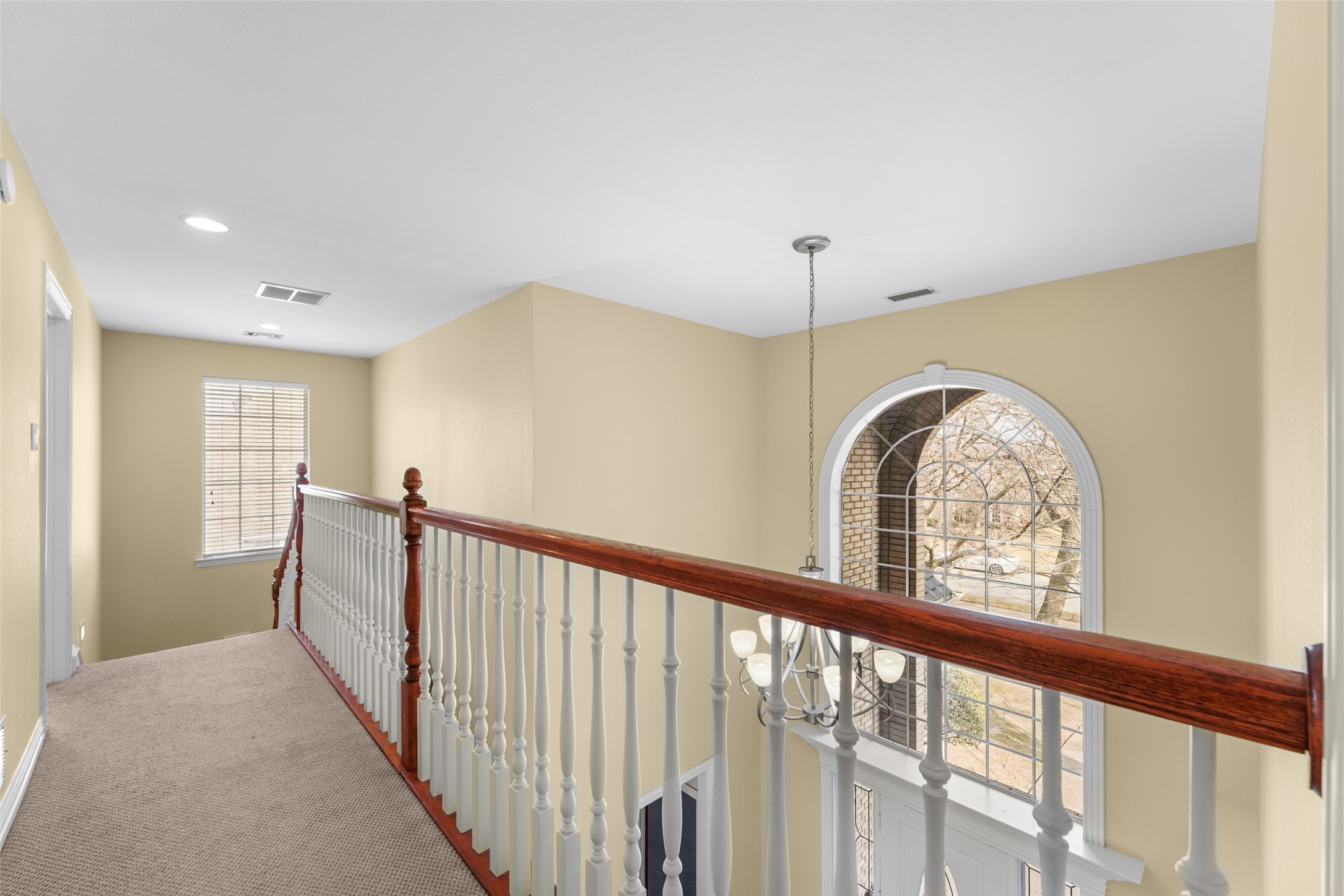 1030 Stratford Place