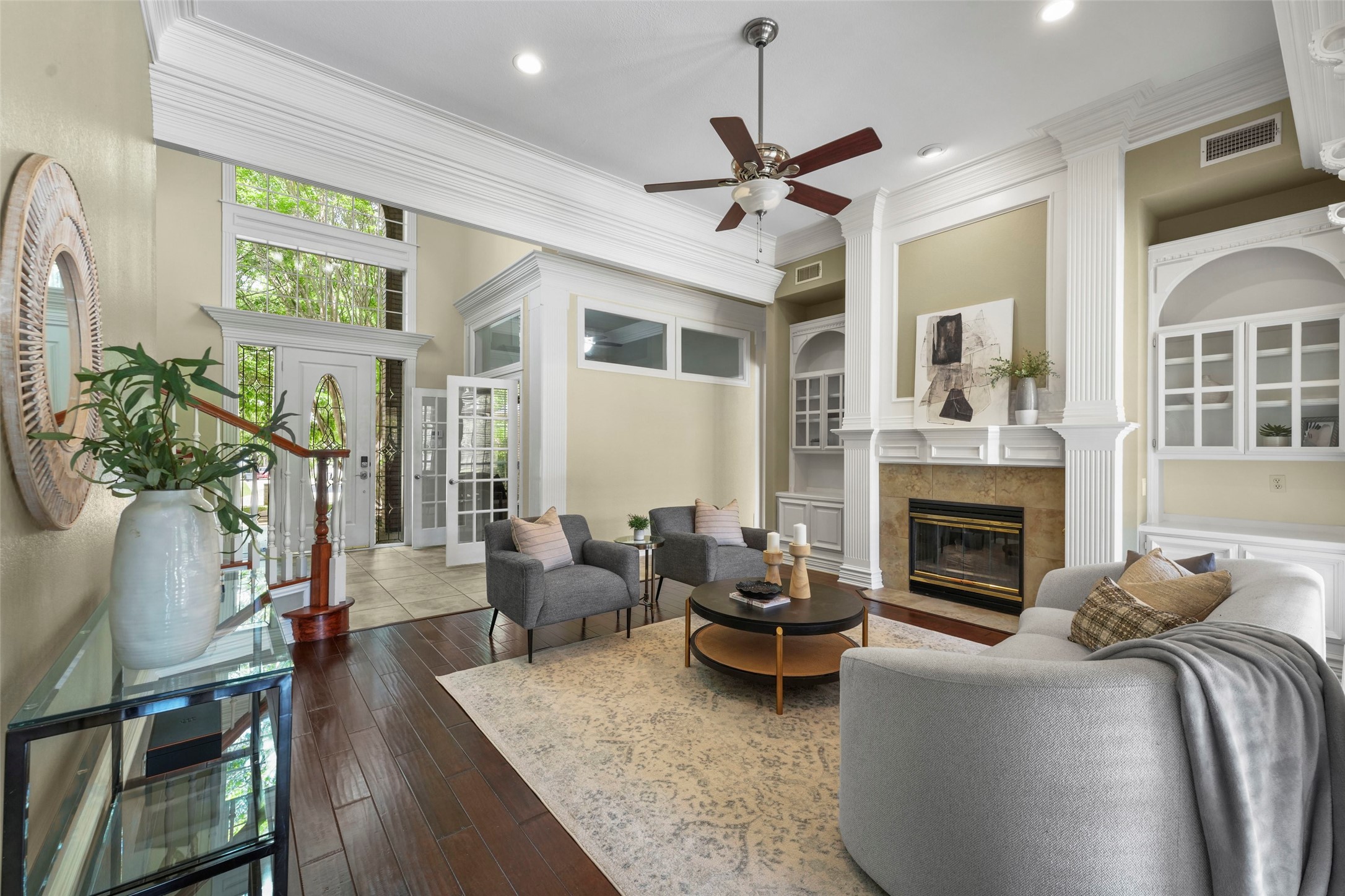 1030 Stratford Place