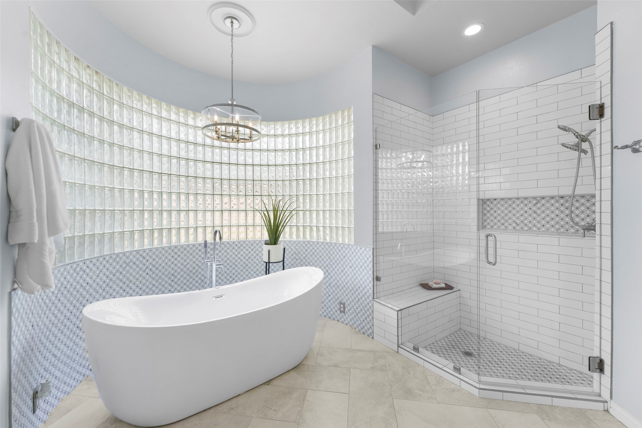 1030 Stratford Place