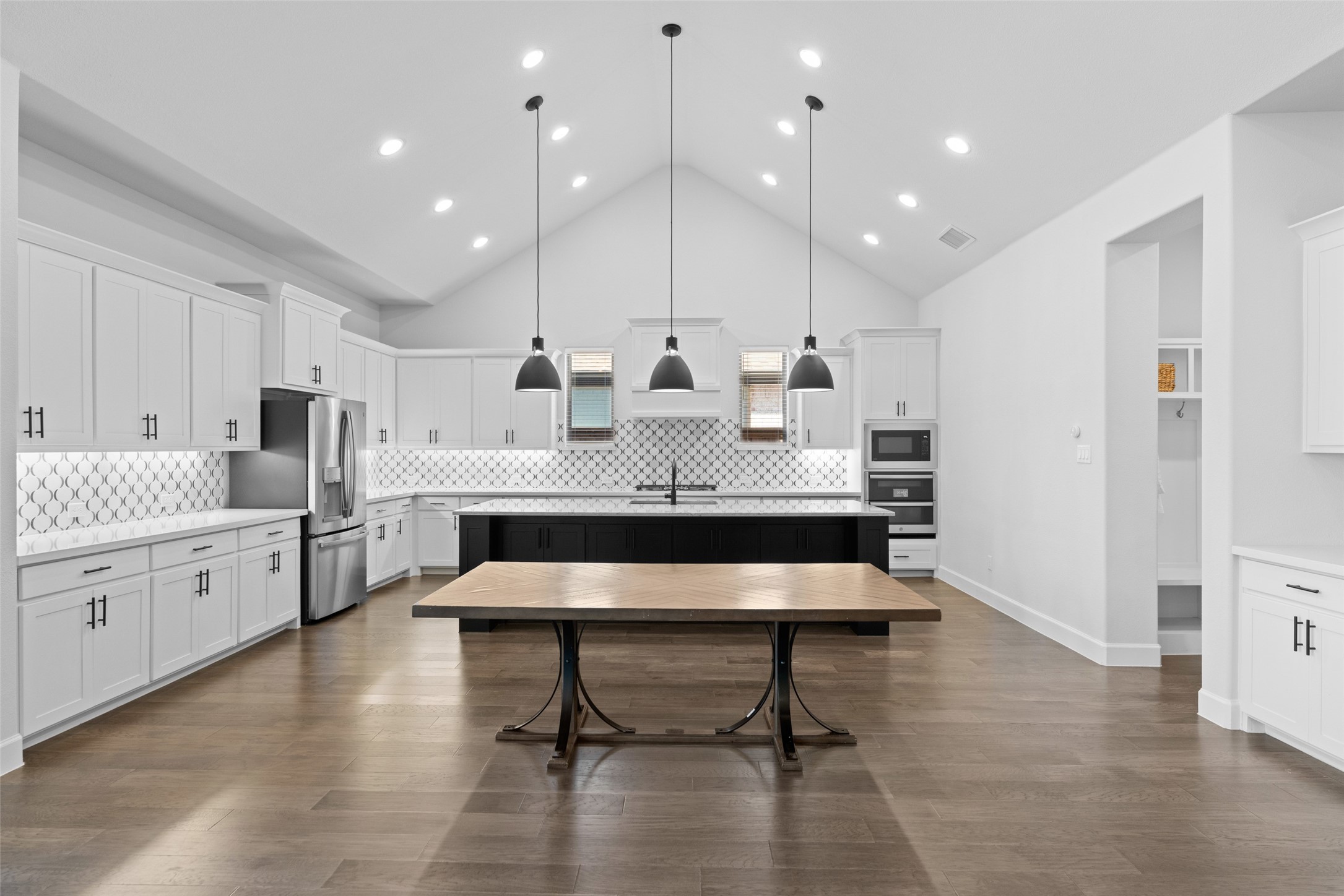2609 Sibley Drive