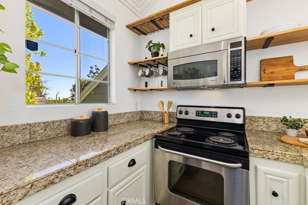 20371 Bluffside Circle B401