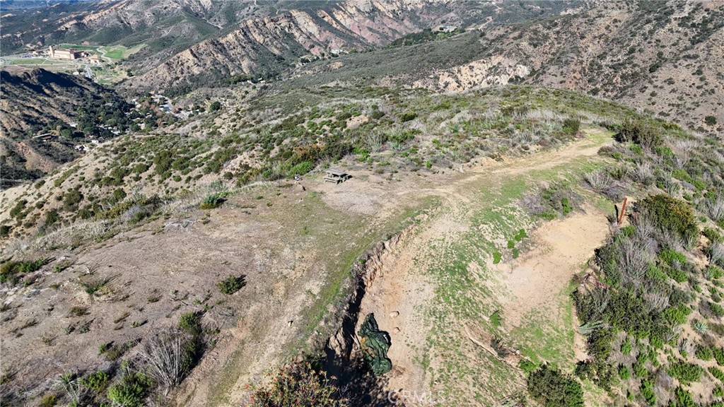 10 Williams Canyon Road