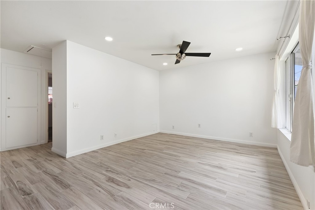 10164 Disney Circle