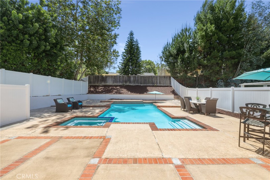 22382 Pepper Lane