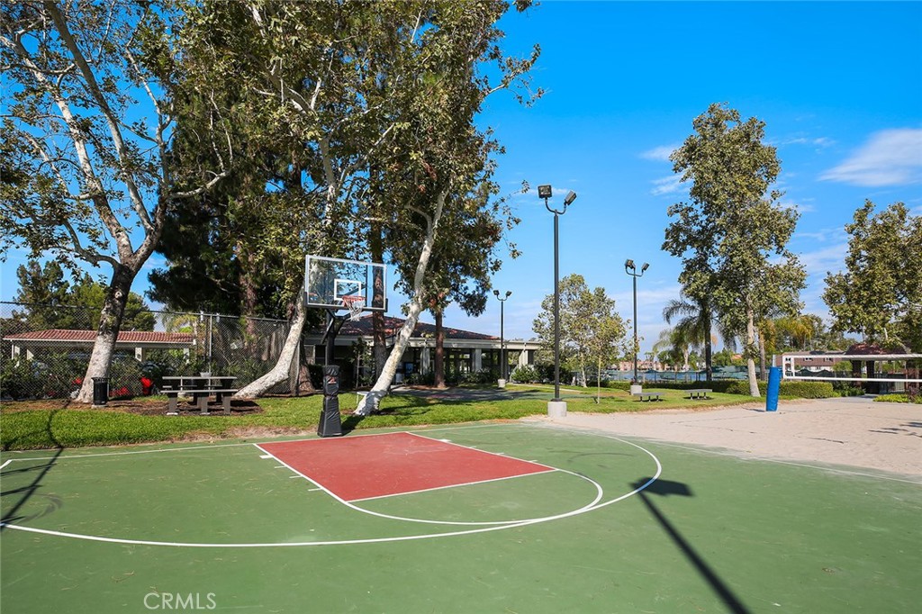 22382 Pepper Lane