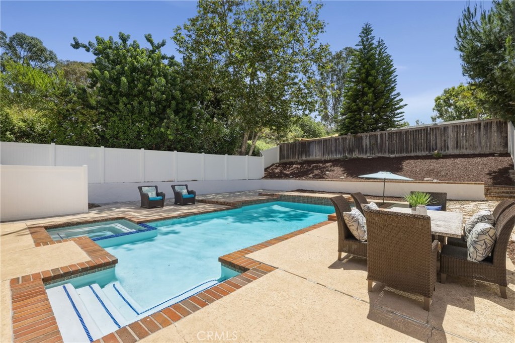 22382 Pepper Lane